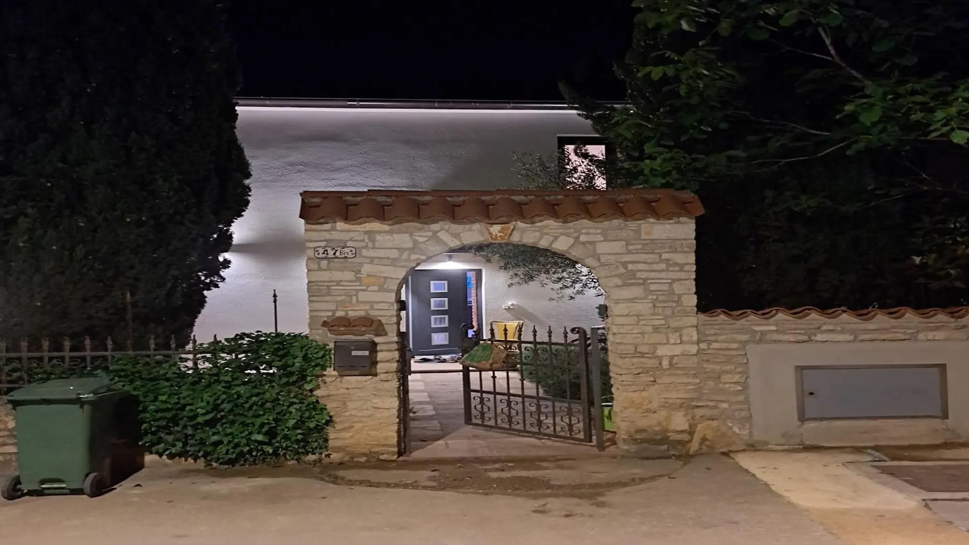 Beautiful Holiday Home Near The Sea Tar-Vabriga 0*,  Croazia