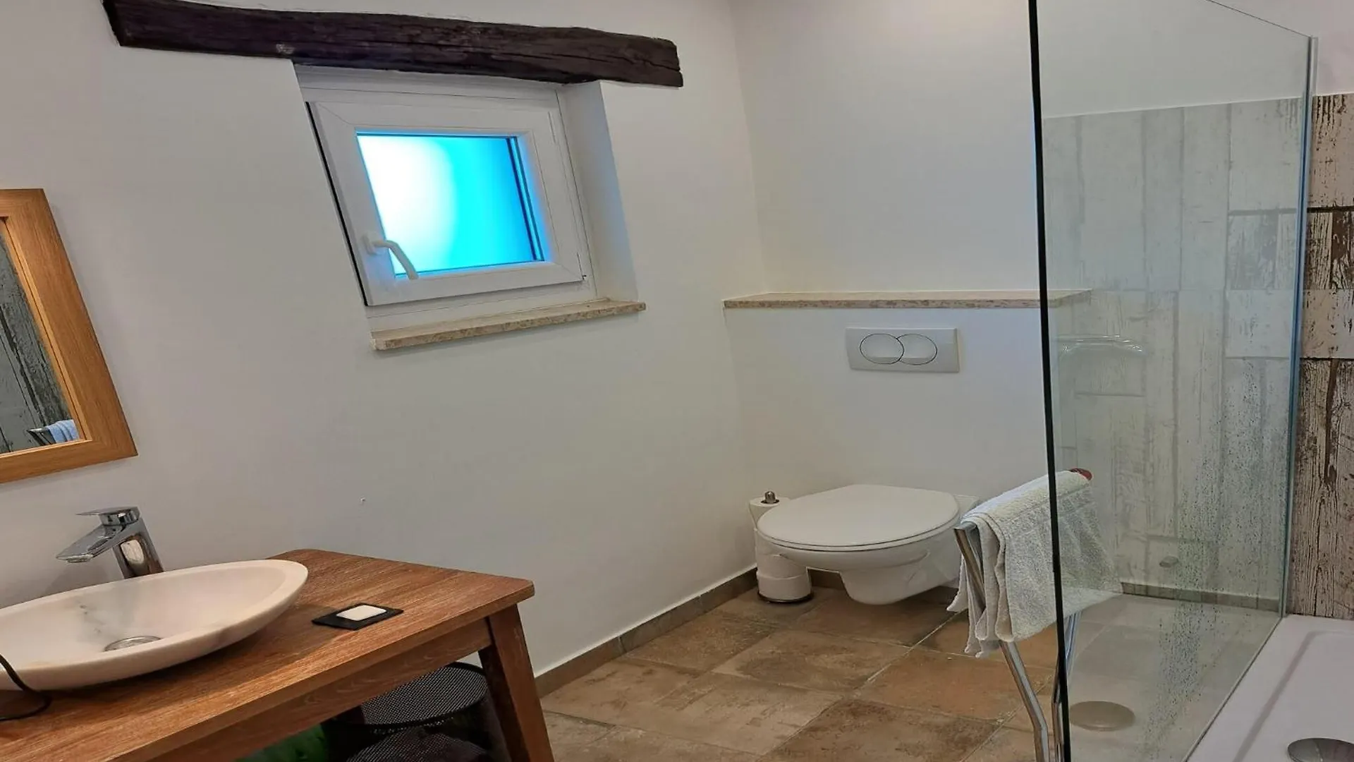 Beautiful Holiday Home Near The Sea Tar-Vabriga Croazia